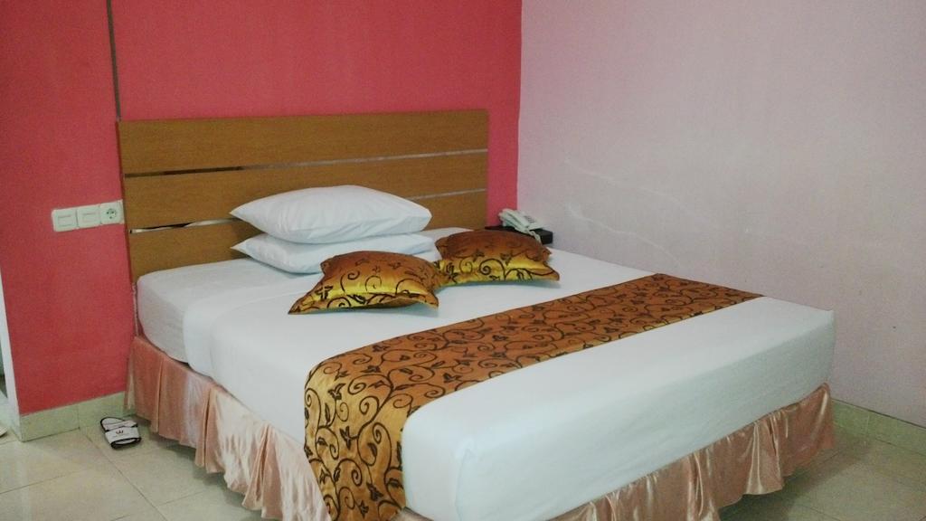 The Waigo Hotel Sorong Quarto foto